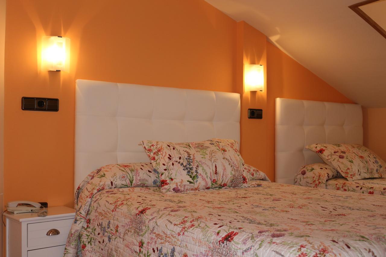 Hostal Don Jaime II セゴビア エクステリア 写真