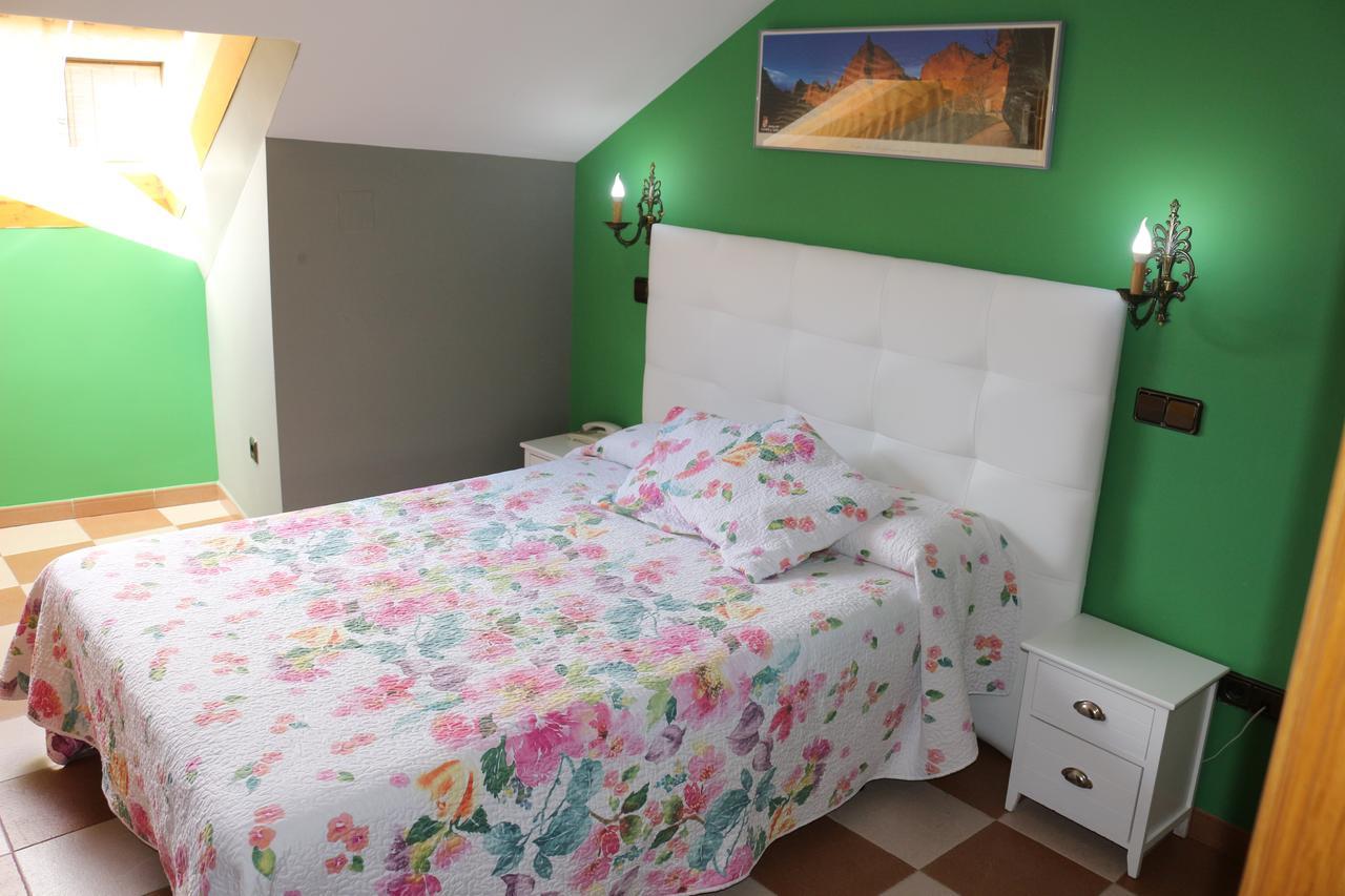 Hostal Don Jaime II セゴビア エクステリア 写真